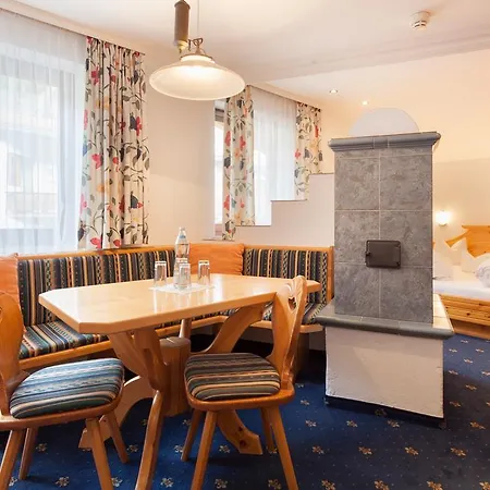 Hotel Cristall 4*