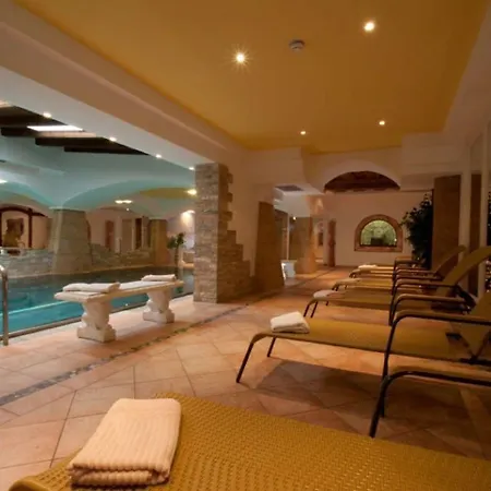 Hotel Cristall Fulpmes